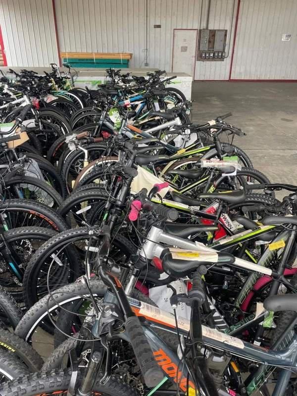 New Bicycle Pallet
