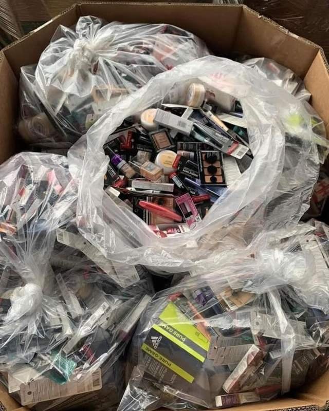 Mixed Cosmetics Gaylord