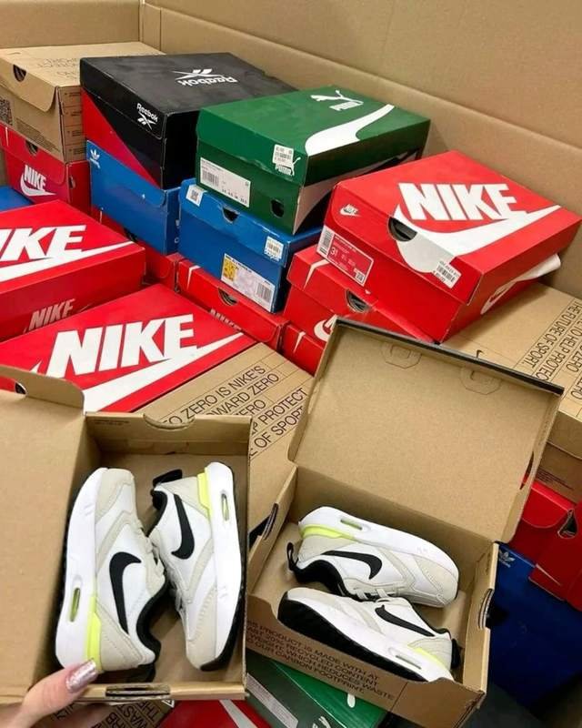Mixed Shoes Pallet