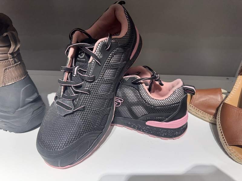 Brand-Name Footwear Case Lot