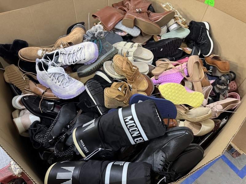 Footwear Truckload