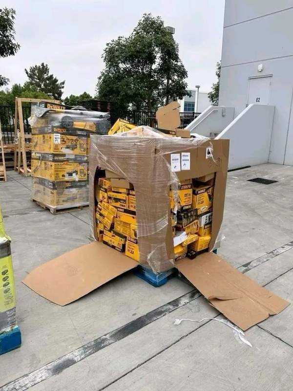 Wrapped Mixed Pallets (Unmanifested)