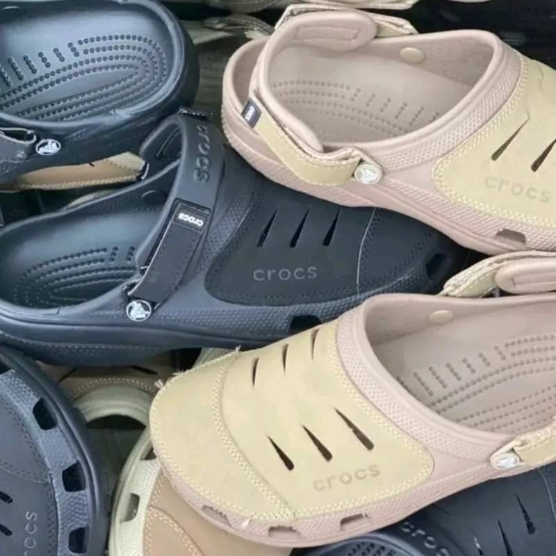 Clogs & Comfort Footwear Case Lot