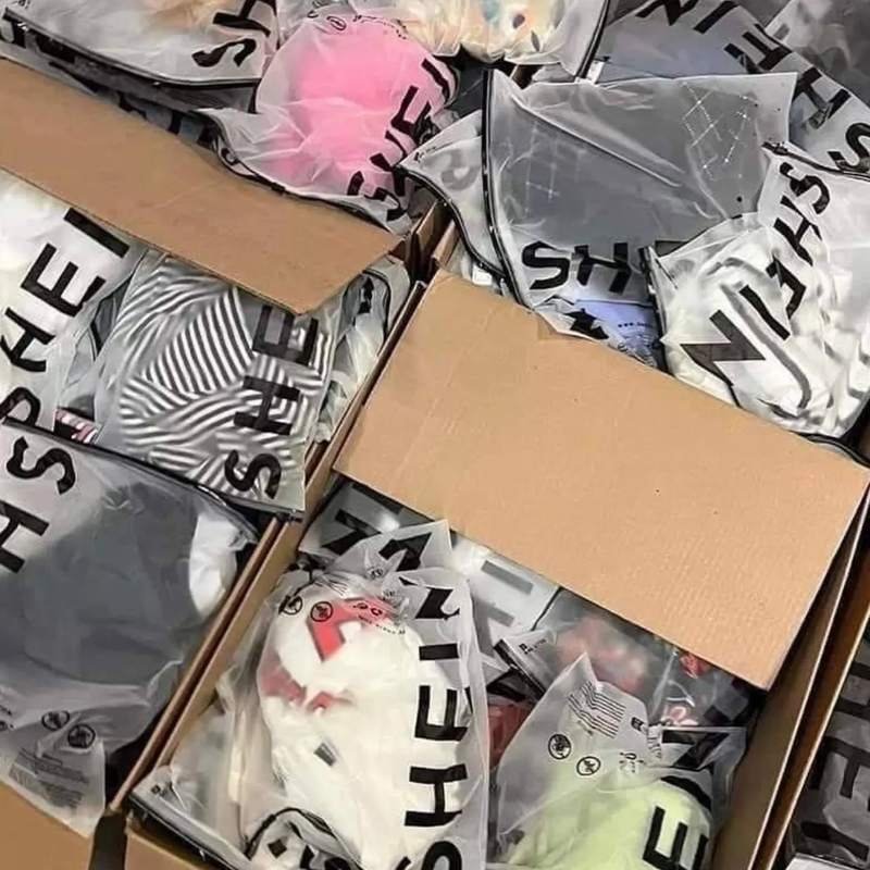 Graphic Tees & Hoodies Box Lot
