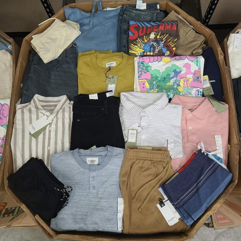 Men's & Women's Tops Gaylord